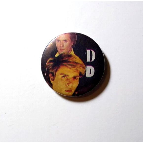 Duran Duran Simon Le Bon Vintage 1980's DD Badge Button Pinback Pop Rock 1" - Picture 1 of 2